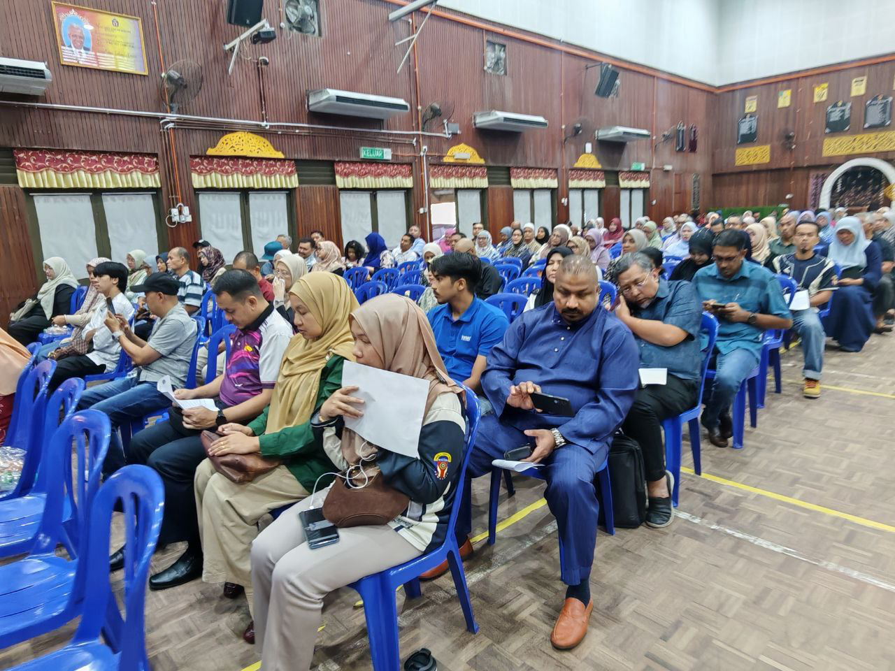 Dokumentasi Majlis Dialog Akademik Tingkatan 5 2026