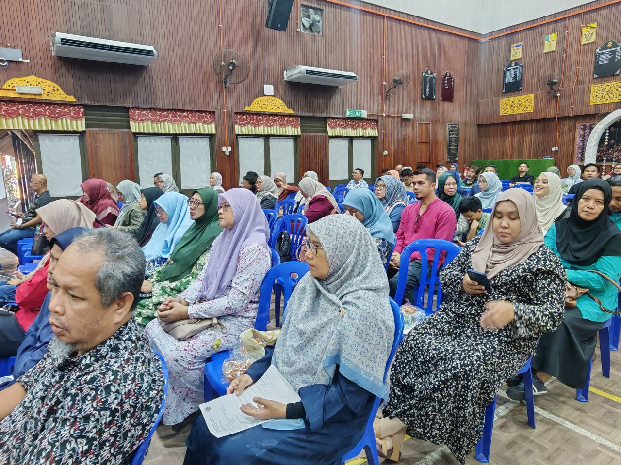 Dokumentasi Majlis Dialog Akademik Tingkatan 5 2026